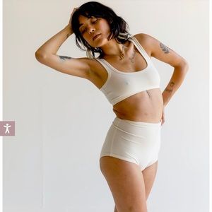 ARQ organic cotton wide strap bra; size L, runs v small. I would say this is S/M